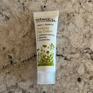4/$14 Urban Veda Purifying Day Cream, Travel Size 0.3 fl oz, NEW